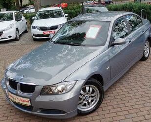 BMW BMW 320 i Automatik 1.Hand Xenon Sitzheiz Tempo PD Gebrauchtwagen