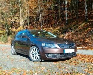 Skoda Skoda Octavia 1.8 TSI DSG 4x4 Style Combi Style Gebrauchtwagen