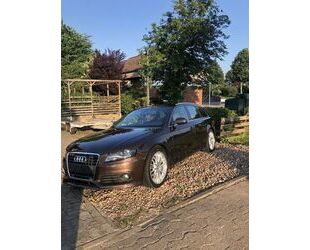 Audi Audi A4 2.0 TDI Attraction Avant Attraction Gebrauchtwagen