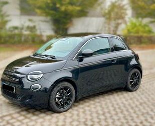 Fiat Fiat 500e 3+1 42 kWh - Gebrauchtwagen