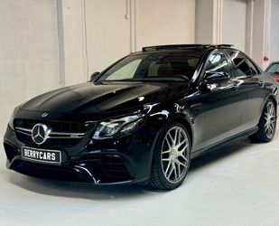 Mercedes-Benz Mercedes-Benz E 63 AMG LIMOUSINE 4Matic+*PANO*TOP* Gebrauchtwagen