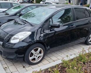 Toyota Toyota Yaris 1,0-l-VVT-i Cool Cool Gebrauchtwagen