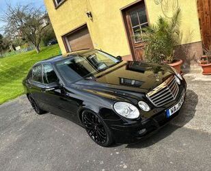 Mercedes-Benz Mercedes-Benz E 230 2,5L V6 Gebrauchtwagen