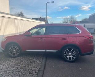 Mitsubishi Mitsubishi Outlander 2.2 DI-D Top ClearTec 4WD Aut Gebrauchtwagen