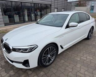 BMW BMW 545 e xDrive Lim. Head-Up / Leder / Gebrauchtwagen