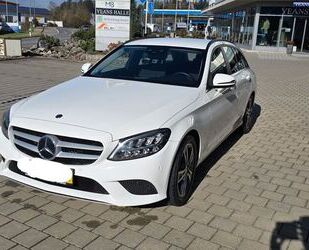 Mercedes-Benz Mercedes-Benz C220T Kamera ACC Ez 2021 Autom. AHK Gebrauchtwagen