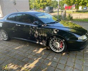 Alfa Romeo Alfa Romeo GT 3.2 V6 24V Distinctive Gebrauchtwagen