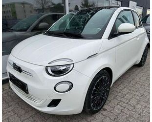 Fiat Fiat 500e ICon*NAVI*LED*PANO*360°KAMERA*SHZ*DAB *1 Gebrauchtwagen