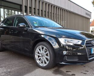 Audi Audi A3 Sportback design/Navi/Sport/Service bei Au Gebrauchtwagen