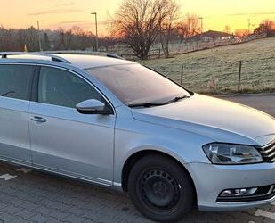 VW Volkswagen Passat Variant 2.0 TDI Highline; Alcant Gebrauchtwagen