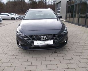 Hyundai Hyundai i30 Mild-Hybrid cw Automatik*Navi*Kamera* Gebrauchtwagen