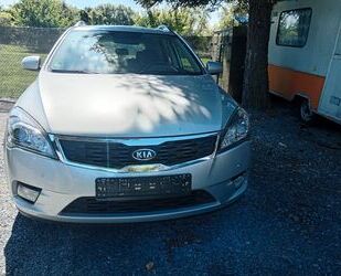 Kia Kia ceed / Ceed Sporty Wagon 1.6 CRDi 90PS Visi... Gebrauchtwagen