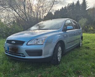 Ford Ford Focus Turnier 1.6 Autom. HU 10/26 Gebrauchtwagen