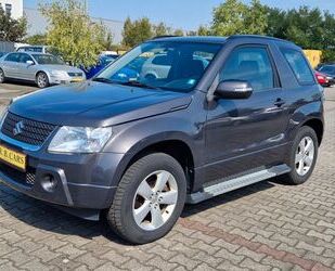 Suzuki Suzuki Grand Vitara 2.4 Club**4WD** Gebrauchtwagen