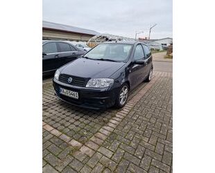 Fiat Fiat Punto 1.2 8V klima und tüv Gebrauchtwagen