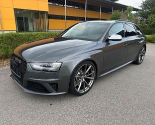 Audi Audi RS4 RS 4 Avant 4.2 FSI quattro PANORAMA Gebrauchtwagen