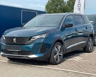 Peugeot Peugeot 5008 Allure 130 EAT8 *7Sitzer*NAV*SHZ* Gebrauchtwagen