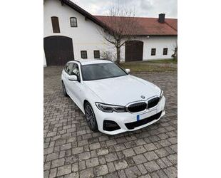 BMW BMW 320d xDrive Touring M Sport Auto M Sport, HUD Gebrauchtwagen