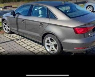 Audi Audi A3 2.0 TFSI S tronic quattro design design Gebrauchtwagen