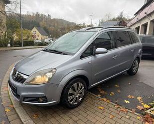 Opel Opel Zafira B Edition Automatik,7 Sitze,Pano,Navi, Gebrauchtwagen