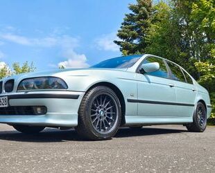 BMW BMW 528i e39 Schalter Originallack Rostfrei Gebrauchtwagen