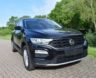 VW Volkswagen T-Roc Navi/ ACC/AHK/K.aut/APS/RDC/CD/A Gebrauchtwagen