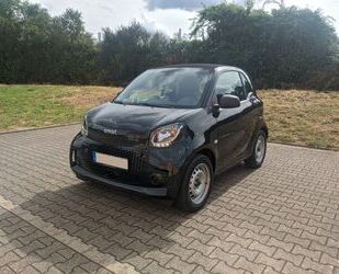 Smart Smart ForTwo coupé 60kW EQ 22KW Bordlader Gebrauchtwagen