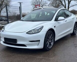 Tesla Tesla Model 3 Long Range Dual AWD Navi*Kam*Weiß*Kl Gebrauchtwagen