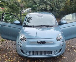 Fiat Fiat 500e (Action) Limousine 23,8 kWh Gebrauchtwagen