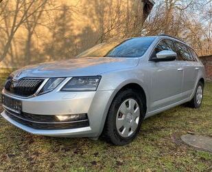 Skoda Skoda Octavia Combi Style*LED*NAV*KAM*Scheckheft*8 Gebrauchtwagen