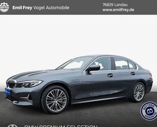 BMW BMW 330e Aut. Luxury Line Gebrauchtwagen