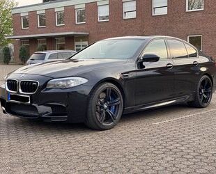 BMW BMW M5 F10 VOLL AUSSTATTUNG Keyles Go/ Bang&Olufse Gebrauchtwagen