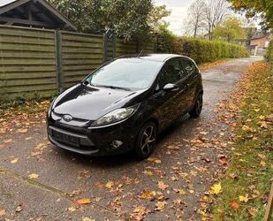 Ford Ford Fiesta 1,6 Ltr. - 70 kW TDCi Champions Editi Gebrauchtwagen