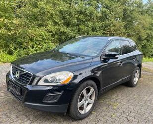 Volvo Volvo XC 60 Summum AWD,2.4 D ,Webasto,Leder,AHK, Gebrauchtwagen