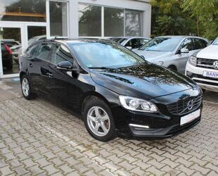 Volvo Volvo V60 D3 Kombi Momentum*NAVI*SHZ*PDC*EURO6 Gebrauchtwagen