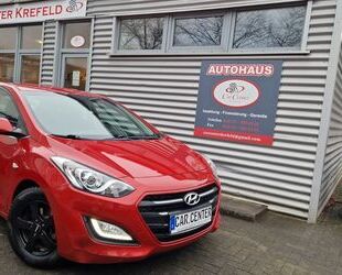 Hyundai Hyundai i30 1.6 CRDi SHZ+BLUETOOTH+TEMPOMAT Gebrauchtwagen