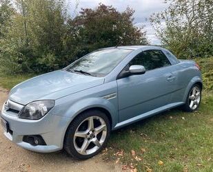 Opel Opel Tigra 1.3 CDTI Enjoy Enjoy Gebrauchtwagen