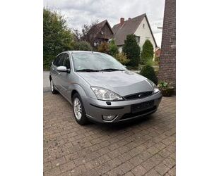 Ford Ford Focus 1.6 Ghia Ghia Gebrauchtwagen