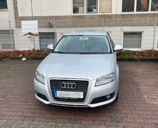 Audi Audi A3 1.8 TFSI Attraction Sportback Attraction Gebrauchtwagen