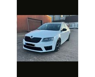 Skoda Skoda Octavia 2.0 TSI DSG RS Combi RS Gebrauchtwagen