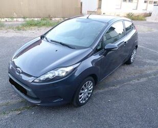 Ford Ford Fiesta 1,6 TDCi Trend Klima SR+WR TÜV Neu Gebrauchtwagen