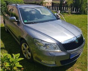 Skoda Skoda Octavia 2.0 TDI 81kW Ambition Combi TÜV neu Gebrauchtwagen