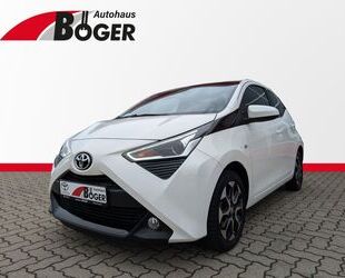 Toyota Toyota Aygo x-play Team Deutschland *KAMERA BLUETH Gebrauchtwagen