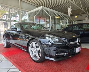 Mercedes-Benz Mercedes-Benz SLK 200 7G-Tronic AMG LINE+LEDER+NAV Gebrauchtwagen