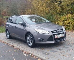 Ford Ford Focus Turnier Edition*SHZ*PDC*KLIMAAUTO.*AHK* Gebrauchtwagen