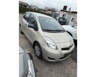 Toyota Toyota Yaris Basis Gebrauchtwagen