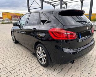 BMW BMW 218 Active Tourer 218d Automatik Gebrauchtwagen