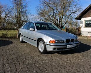 BMW BMW E39 523i *erst 85tkm.* *2. Hand* *PDC* *TOP* Gebrauchtwagen