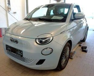 Fiat Fiat 500e Icon 118PS 42KWh ComfortPaket Gebrauchtwagen