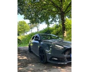 Ford Ford Focus 2,0 EB ST Leder-Sport-Paket Turnier ST Gebrauchtwagen